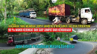 DISINI NYALI PARA DRIVER GANDENG MUATAN TEBU UJI NYALI