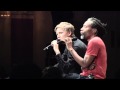 Bobby McFerrin singing with Audience Members