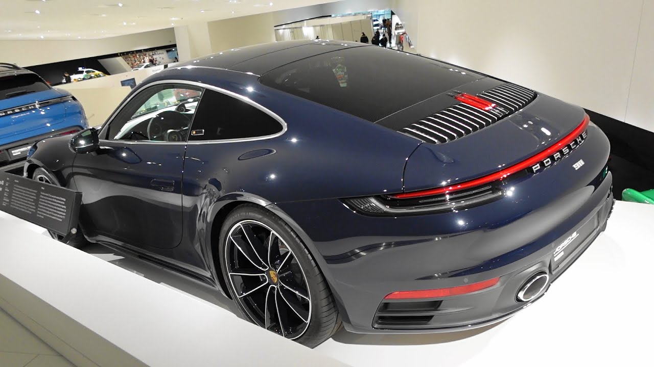 Porsche 911 Carrera 4S - Belgian Legend Edition - Jacky Ickx - Porsche Museum Stuttgart