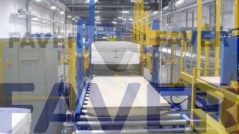 Pallettizzatore per pannelli con alimentazione automatica dei pallet