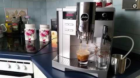 Jura Impressa S9 - latte macchiato