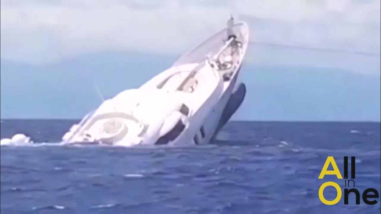 Затонувшая яхта. Яхта в море дрейфует. Затонула яхта олигарха. Bayesian яхта затонула. Крейсер москва утонул.