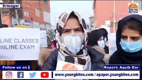 Students of #Cluster #University protest at #Srinagar, demanding Online Examination & reduction in S