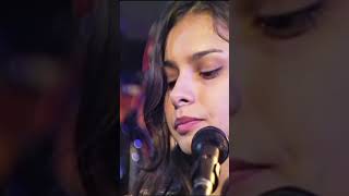 Mazzy Star - Flowers In December