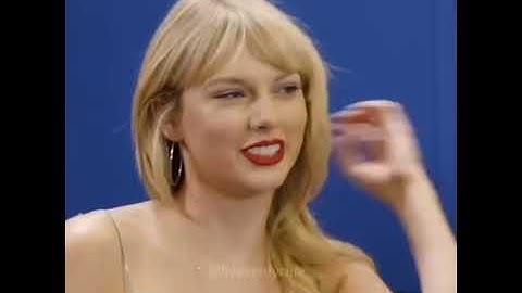 Joe Alwyn and Taylor Swift sweet moments. #shorts #taylorswift #sweetmoments