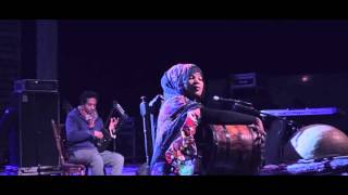 Asia Madani | Semsem El Ghadaref | Live at Oshtoora 2015 - اسيا مدني | سمسم القضارف | أشطورة ٢٠١٥