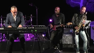 Video thumbnail of "Brian Simpson "Persuasion" Live At Algarve 10/03/19"