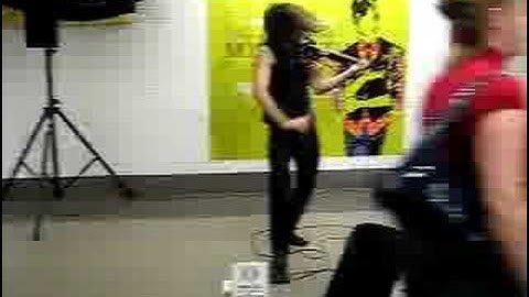 Michael Shulman rocks out in the Union Square Subway