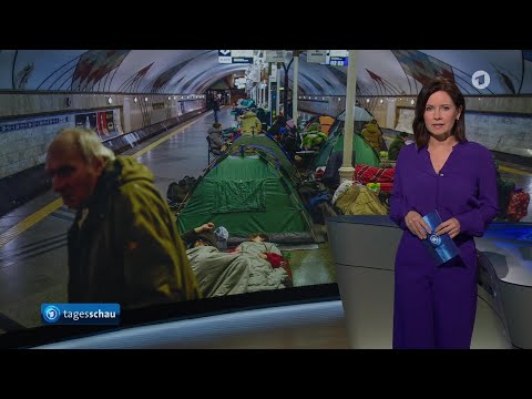 tagesschau 20:00 Uhr, 07.02.2026

tagesschau 20:00 Uhr

Russland setzt Angriffe auf die Ukraine fort, SPD beginnt Beratungen &uuml;ber neues Grundsatzprogramm, Etwa zehntausende Menschen protestieren in Berlin gegen die autorit&auml;re Regierung in Teheran, Unwetter "Marta" soll weitere &Uuml;berschwemmungen und Orkanb&ouml;en in Portugal und Spanien bringen, Erster Wettkampftag der Olympischen Winterspiele in Italien, Die Fu&szlig;ball-Bundesliga, Riesiger Sonnenfleck durch hohe Sonnenaktivit&auml;t bringt Chancen auf intensive Polarlichter, Das Wetter 

Hinweis:
Die Beitr&auml;ge zu den Olympischen Winterspielen und Fu&szlig;ball-Bundesliga d&uuml;rfen aus rechtlichen Gr&uuml;nden nicht auf tagesschau.de gezeigt werden.

#tagesschau #2000 #Uhr #07022026