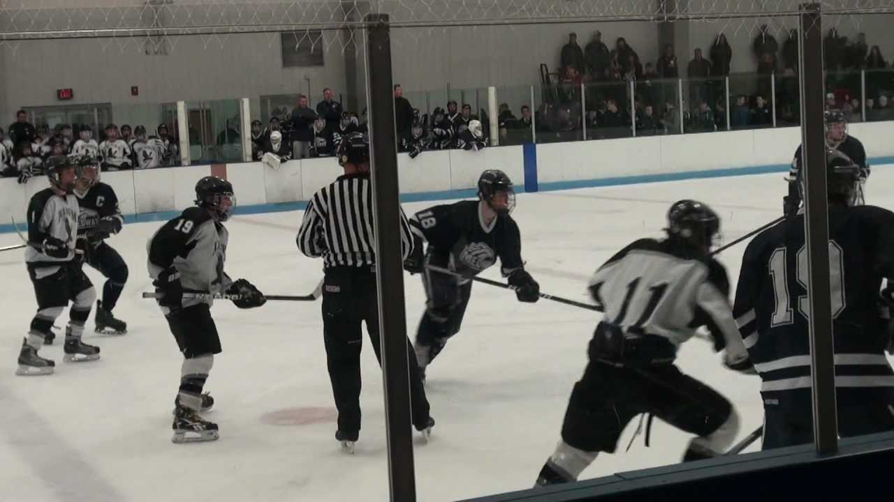 Bellingham vs Medway High School Ice Hockey Game (Pt 3/4) YouTube