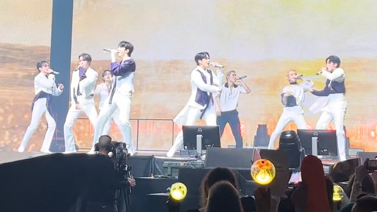 ATEEZ (에이티즈) - My Way - DAY 2 PARIS 230308