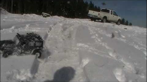 brushless scx10 scaler in the snow