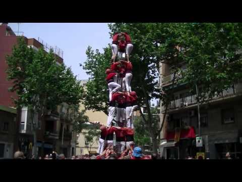 Castellers de Barcelona: 3d8 Festa Major del barri de Navas de Barcelona 11/05/2014