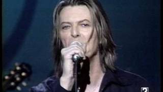 David Bowie - Thursday's Child (Live in Madrid, Spain 1999) 2/9 chords