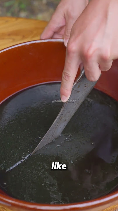 Grass Jelly Made the Ancient Way