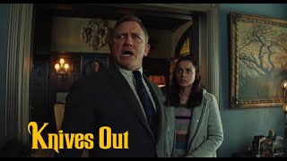 Title Drop - Knives Out (2019)