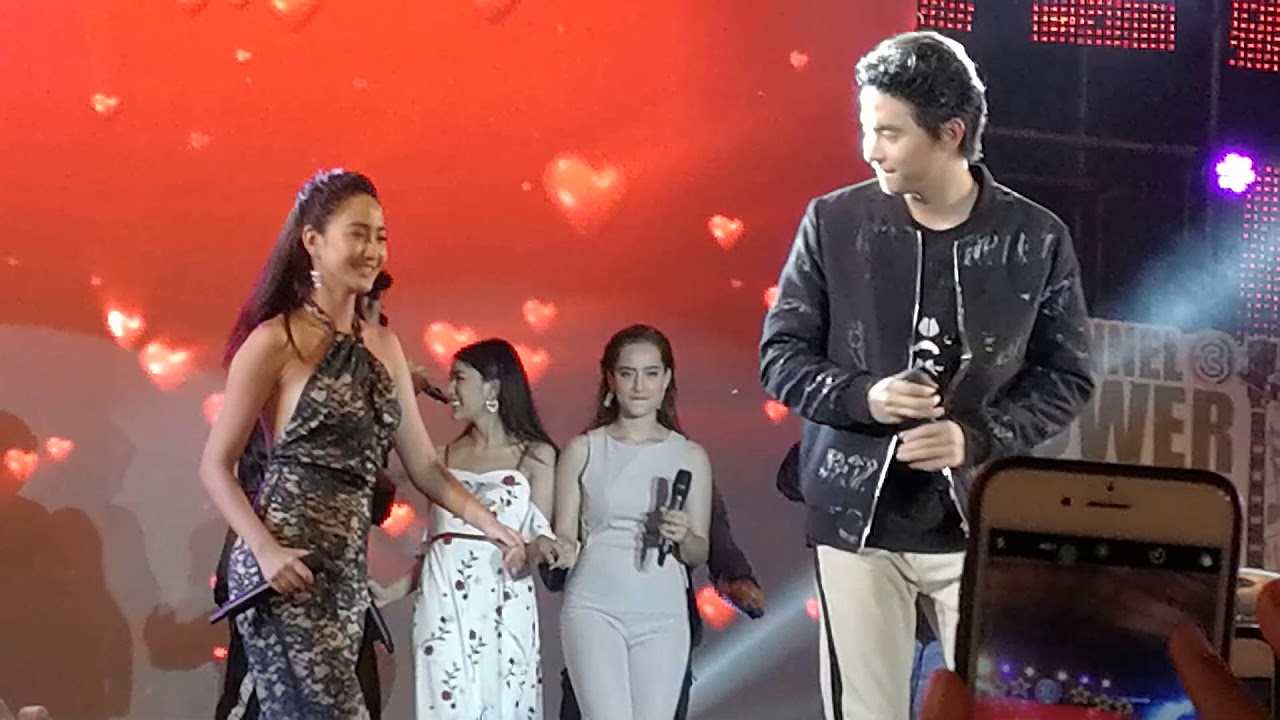 รักก็คือรัก​ ร้องหมู่​ Channel​ 3​ Power​ Team​ @โรงเรียนวัดพระแท่นดงรัง​ กาญจนบุรี​ 15-6-18