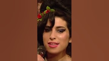 Thumbnail of Amy was interviewed by Jools Holland, before performing with Paul Weller for The Annual Hootenanny🖤