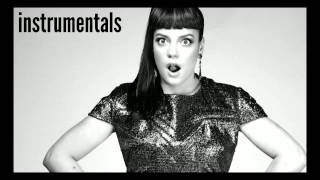 Vignette de la vidéo "Lily Allen - Hard Out Here (Official Instrumental)"