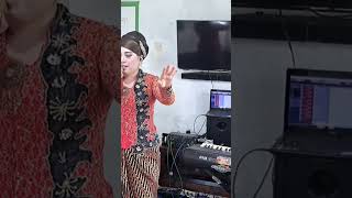 Download Lagu REUMIS JANARI (short) MP3