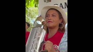 Ramón Martínez ( Director de La Escuela Perico Ripiao y La Reina De La Alegría en la Guira