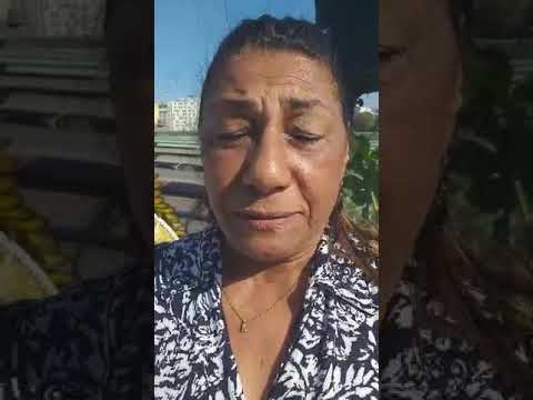 MÃE DE MARIELLE FRANCO NA INAUGURAÇÃO DO JARDIM EM PARIS