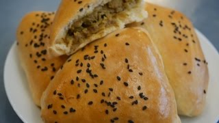 Curried Baby Jackfruit Buns / Polos Buns