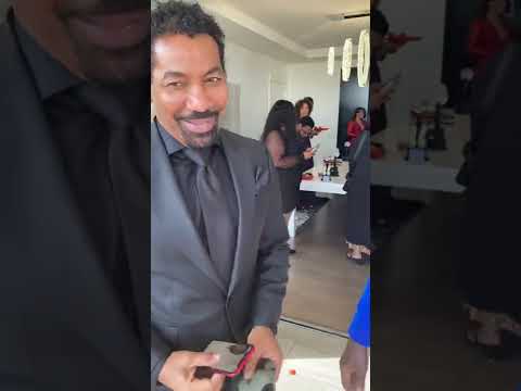 NEW VIDEO PART 2 AFRICAN AWARD PARTY!