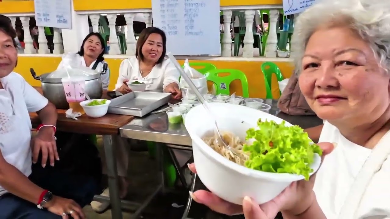 งานปอย ครูบาอิ่นแก้ว กาวิโล วัดป่าถ่อน บ้านศรีดอนมูล อำเภอเชียงแสน จังหวัดเชียงราย