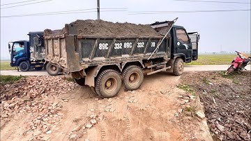 Ô tô tải Hoa Mai chở cát siêu khoẻ lùi cực đỉnh đổ ben | Máy xúc JCB múc cát lên công nông xe ben