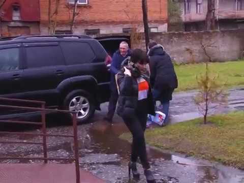 ფოთის დღის ცენტრის ბენეფიციარებს საჩუქრები დაურიგეს 09 01 19