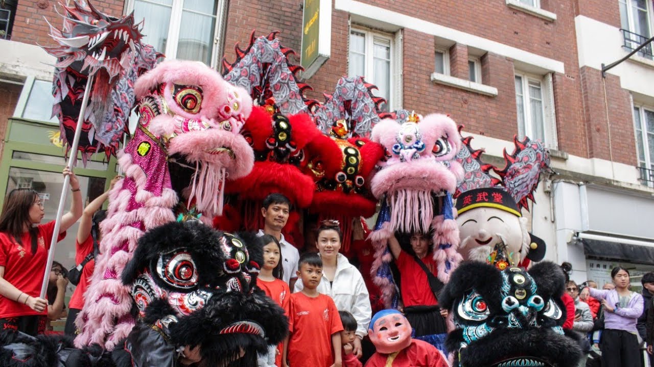 Lion Dance Franco Asiatique 英武堂 (LDFA) - GRAND OPENING of Khmer Thaï, Paris' 13th District