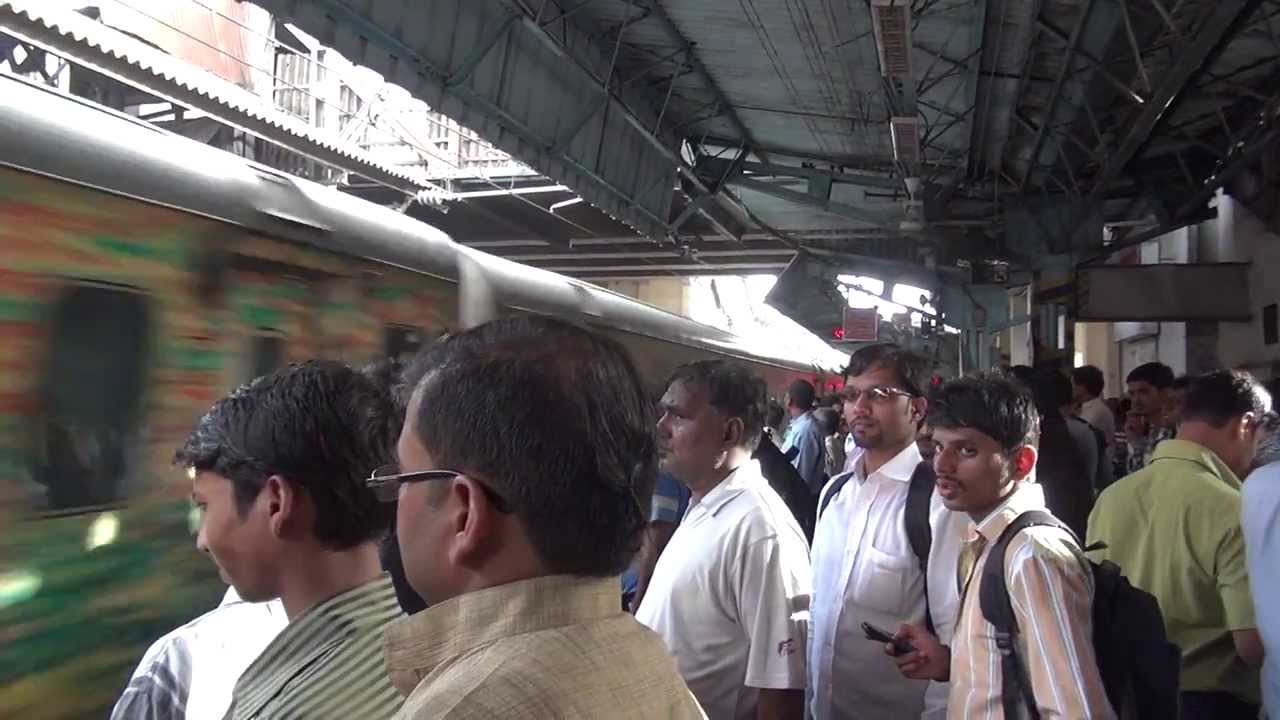 HWH DURONTO EXP DEMOLISHING DADAR STATION - INDIAN RAILWAYS - YouTube