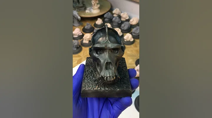 Tomek Radziewicz bronze metal cold casting skull