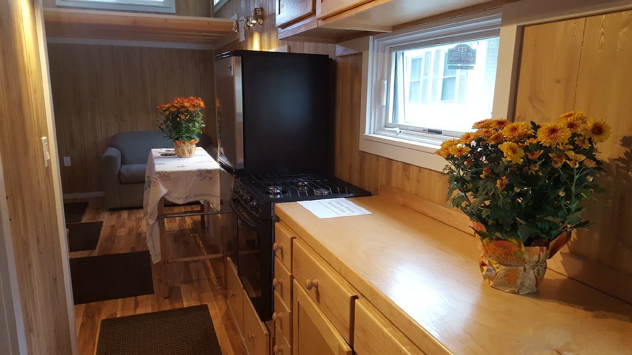 off grid living australia Handcrafted Solar Tiny House