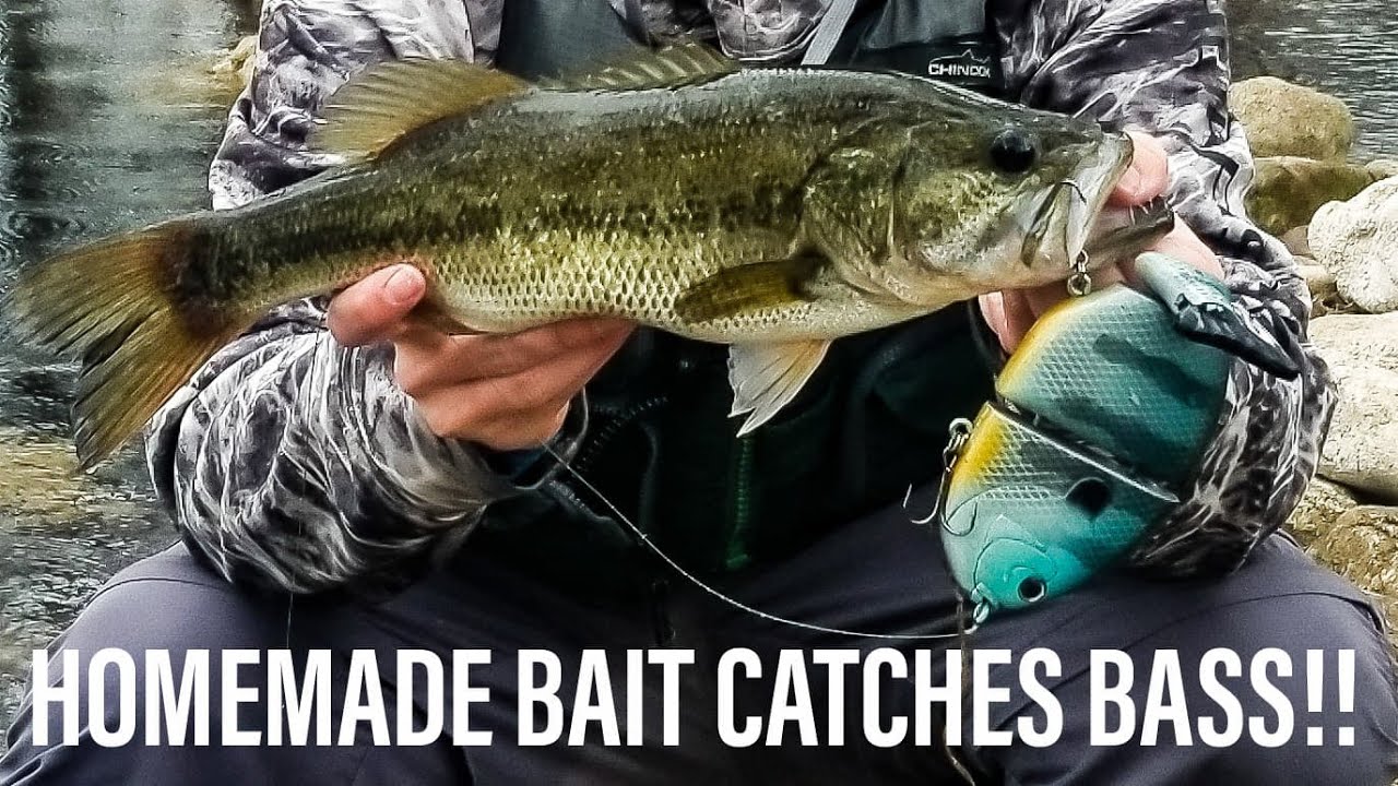 Kayak Bass Fishing- CUSTOM SWIMBAIT CATCHES BASS!!!