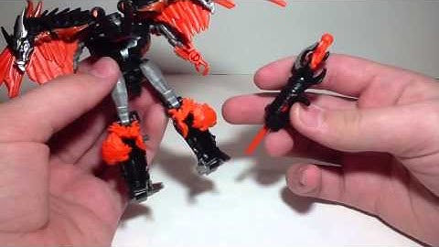 Video Review of the Transformers Prime Beast Hunters Cyberverse Commander Class Predaking
