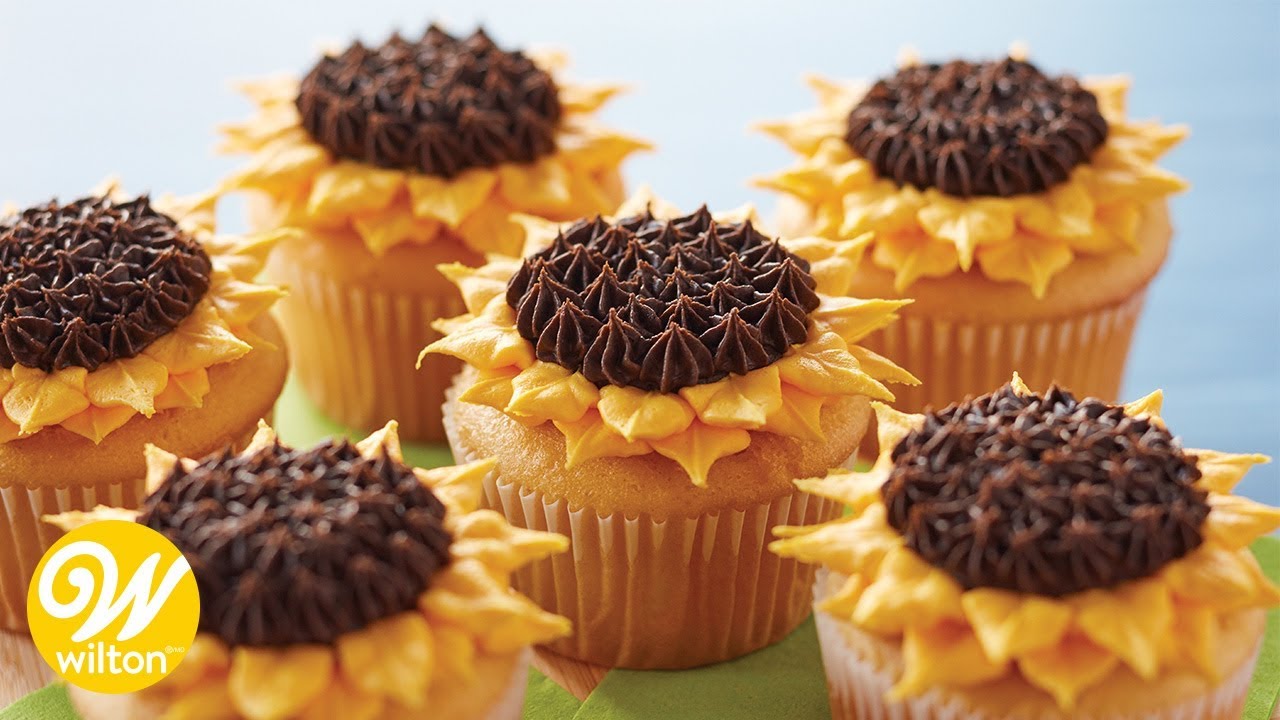 How To Pipe A Sunflower Wilton