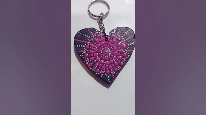 Dot art on a heart shape keychain. #dotart #dotmandala #ytshorts #shorts #taalsetaalmila