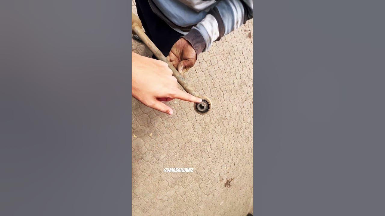 CRACKED BUSHES ON MY LAND CRUISER! 25 YEAR OLD TOYOTA BUSHES! Time to replace! YouTube