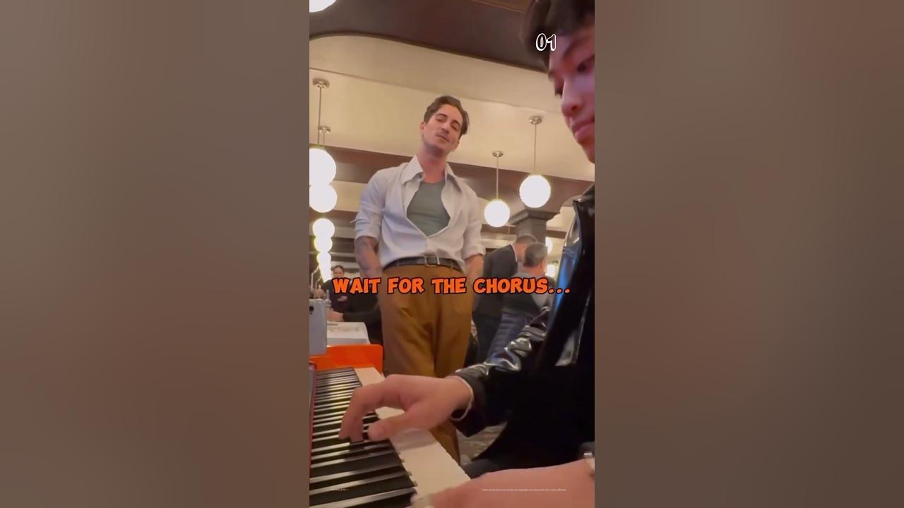 DAMIANO DAVID canta in un RISTORANTE il suo SINGOLO: “Born With A Broken Heart” DAMIANO DAVID canta in un RISTORANTE il suo SINGOLO: “Born With A Broken Heart”