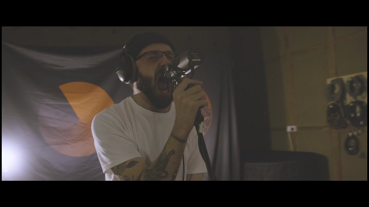 Watch Casey - Bruise (LIVE SESSION) on YouTube Watch Casey - Bruise (LIVE SESSION) on YouTube
