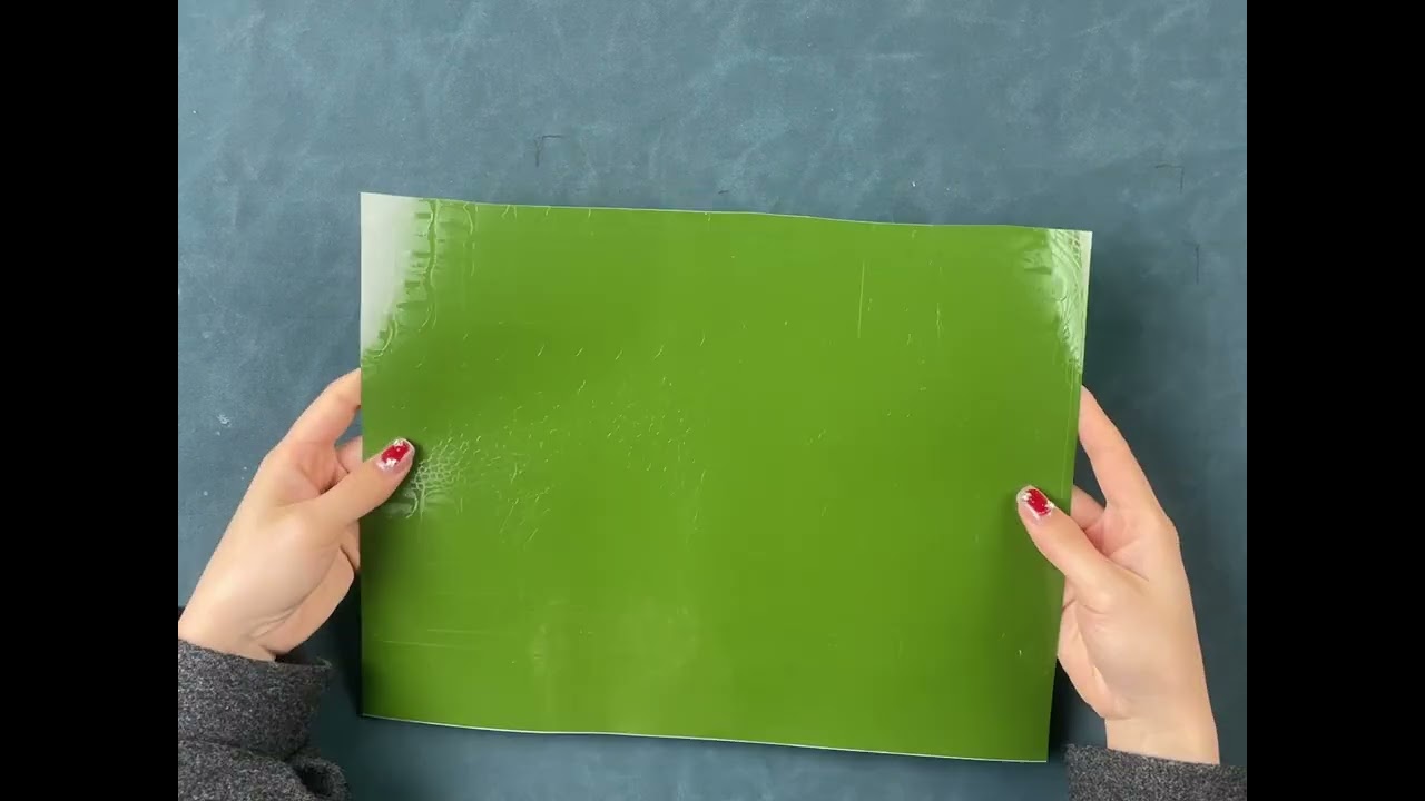 How to Apply the Crocodile-Patterned Sticker?#funny #crocodile #laptop skin