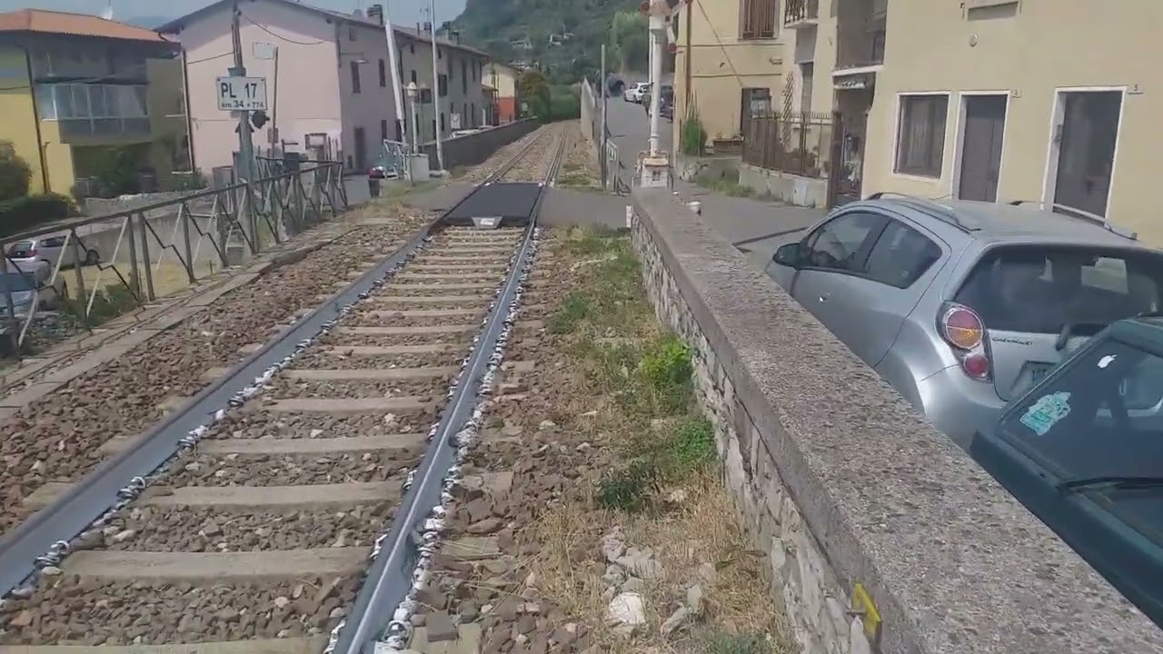 UN GIRO PER I PASSAGGI A LIVELLO FS64 DI SALE MARASINO