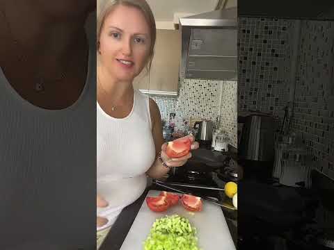 Kısır – Кысыр – овощной салат с булгуром по‑турецки 🥗🇹🇷 #food #shorts #recipe #cooking #salad