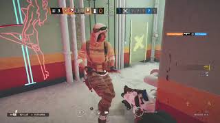 The AK-12 is the holy gun of Rainbow Six Siege!!!