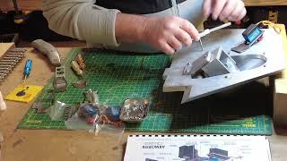 1/6 scale Armortek Hetzer Jagdpanzer 38 (Vid 13)Fitting the 3 servos to the rear of the Glacis Plate