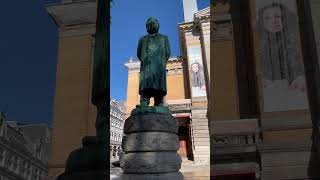 World Famous Memorial | NATIONALTHEATER | #shorts  #viralvideo 🇳🇴#shortsfeed#trendingshort #oslo