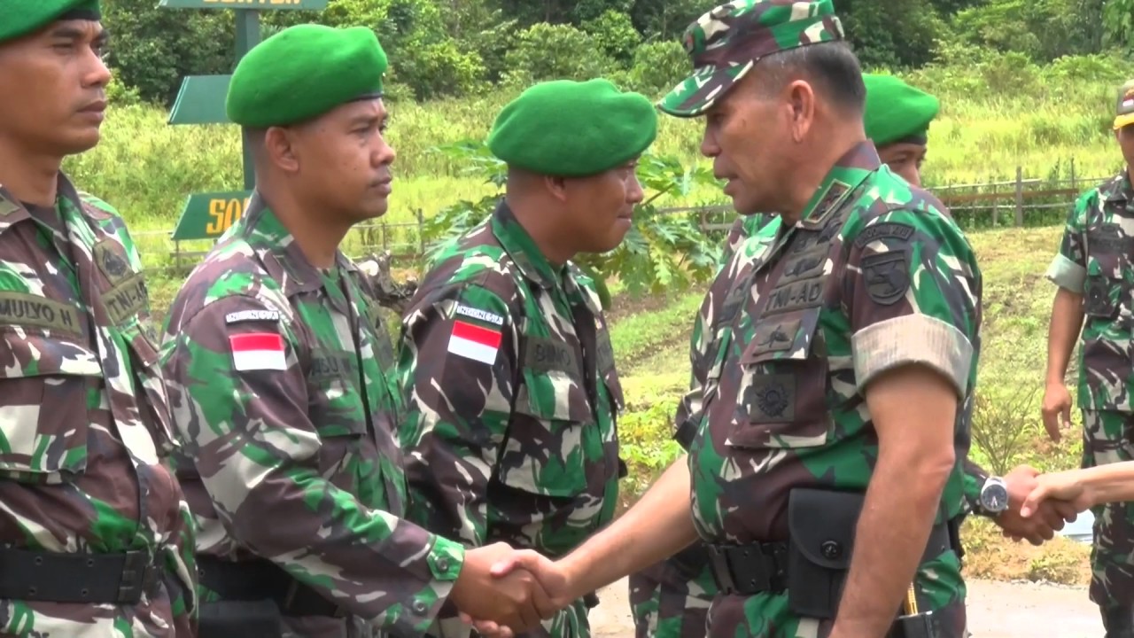PANGDAM XVII CENDERAWASIH KUNKER KE POS SATGAS YONIF 406 PAPUA