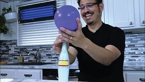 Baking Soda and Vinegar Chemical Reaction | Mister C